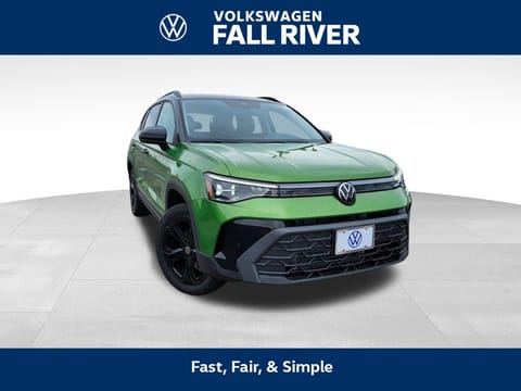 1 image of 2026 Volkswagen Taos 1.5T SE Black