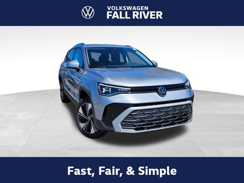 1 image of 2026 Volkswagen Taos 1.5T SE