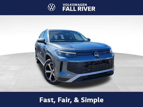1 image of 2026 Volkswagen Tiguan 2.0T SE