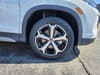 14 thumbnail image of  2026 Volkswagen Tiguan SE