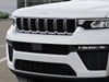 11 thumbnail image of  2027 Jeep Grand Cherokee Limited Reserve