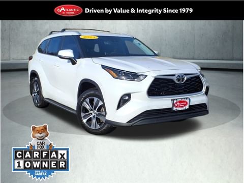 1 image of 2023 Toyota Highlander L