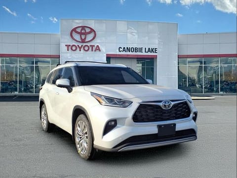 1 image of 2026 Toyota Highlander Platinum