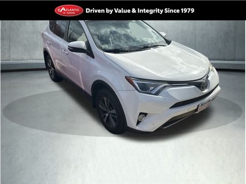 1 image of 2016 Toyota RAV4 XLE