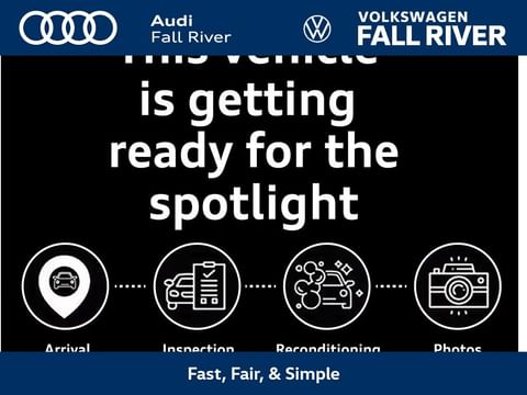 1 image of 2024 Audi Q5 e 55 Prestige