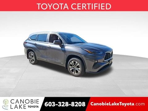 1 image of 2024 Toyota Highlander Hybrid XLE