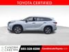 4 thumbnail image of  2021 Toyota Highlander XLE