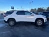 8 thumbnail image of  2022 Chevrolet Traverse LT Leather