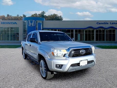 1 image of 2013 Toyota Tacoma Base