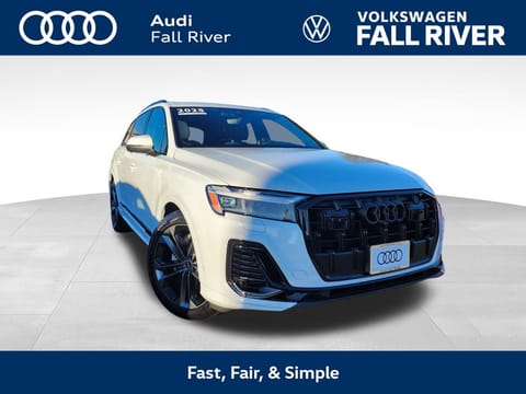 1 image of 2025 Audi Q7 55 Premium Plus