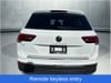 9 thumbnail image of  2022 Volkswagen Tiguan 2.0T SE