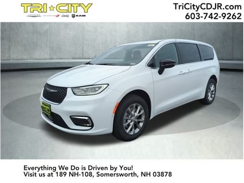 1 image of 2026 Chrysler Pacifica Select