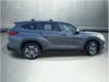 27 thumbnail image of  2023 Toyota Highlander XLE
