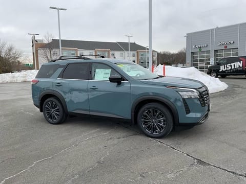 1 image of 2026 Nissan Pathfinder SL