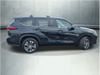 26 thumbnail image of  2023 Toyota Highlander XLE