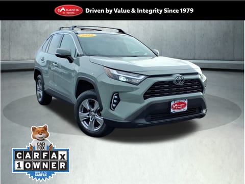 1 image of 2022 Toyota RAV4 XLE