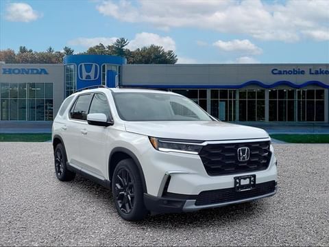 1 image of 2025 Honda Pilot Touring w/HPD Wheels