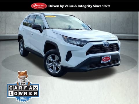 1 image of 2022 Toyota RAV4 Hybrid LE