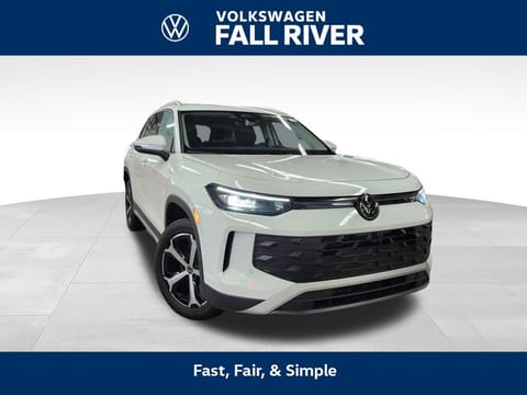 1 image of 2026 Volkswagen Tiguan 2.0T SE