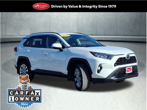 1 image of 2021 Toyota RAV4 XLE Premium