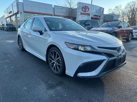 1 image of 2023 Toyota Camry SE AWD