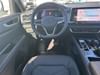 13 thumbnail image of  2026 Volkswagen Atlas Cross Sport 2.0T SE w/Technology