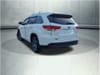 22 thumbnail image of  2017 Toyota Highlander Hybrid XLE