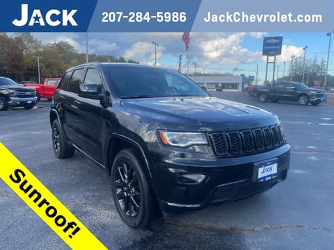 1 image of 2022 Jeep Grand Cherokee WK Laredo X