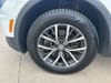 34 thumbnail image of  2020 Volkswagen Tiguan 2.0T SE