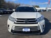 2 thumbnail image of  2019 Toyota Highlander XLE