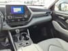 12 thumbnail image of  2023 Toyota Highlander XLE