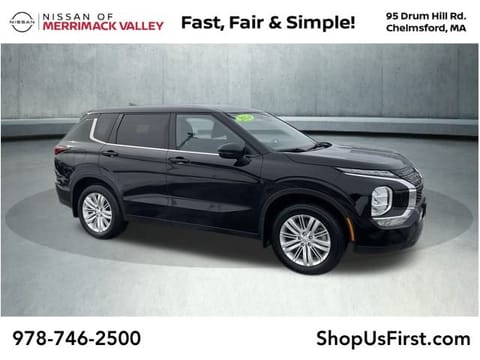 1 image of 2024 Mitsubishi Outlander ES