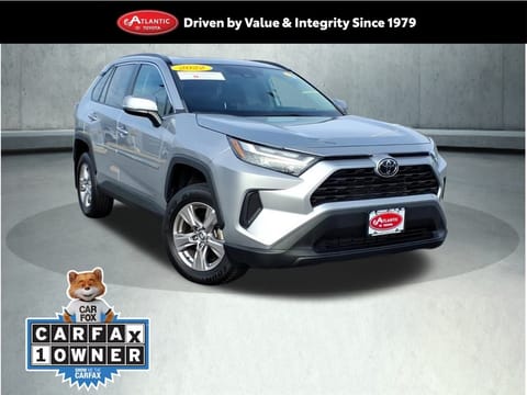 1 image of 2022 Toyota RAV4 XLE