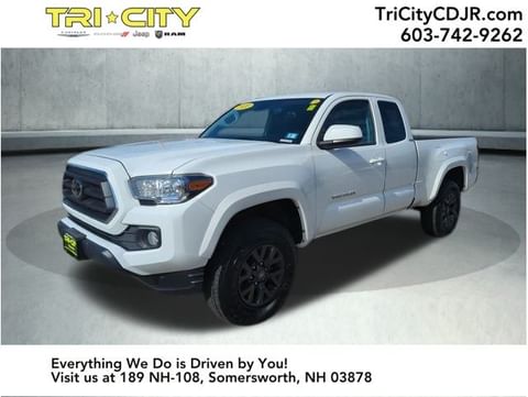1 image of 2020 Toyota Tacoma SR5