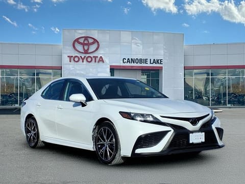 1 image of 2024 Toyota Camry SE