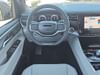 14 thumbnail image of  2025 Jeep Wagoneer Series III