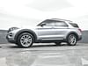 18 thumbnail image of  2022 Ford Explorer XLT