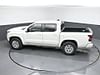 35 thumbnail image of  2022 Nissan Frontier SV