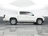 30 thumbnail image of  2022 Nissan Frontier SV