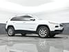 30 thumbnail image of  2016 Jeep Cherokee Limited