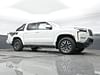 31 thumbnail image of  2024 Nissan Frontier SL
