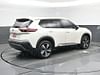 5 thumbnail image of  2022 Nissan Rogue SL