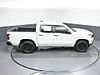 32 thumbnail image of  2022 Nissan Frontier S