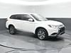 7 thumbnail image of  2019 Mitsubishi Outlander SE