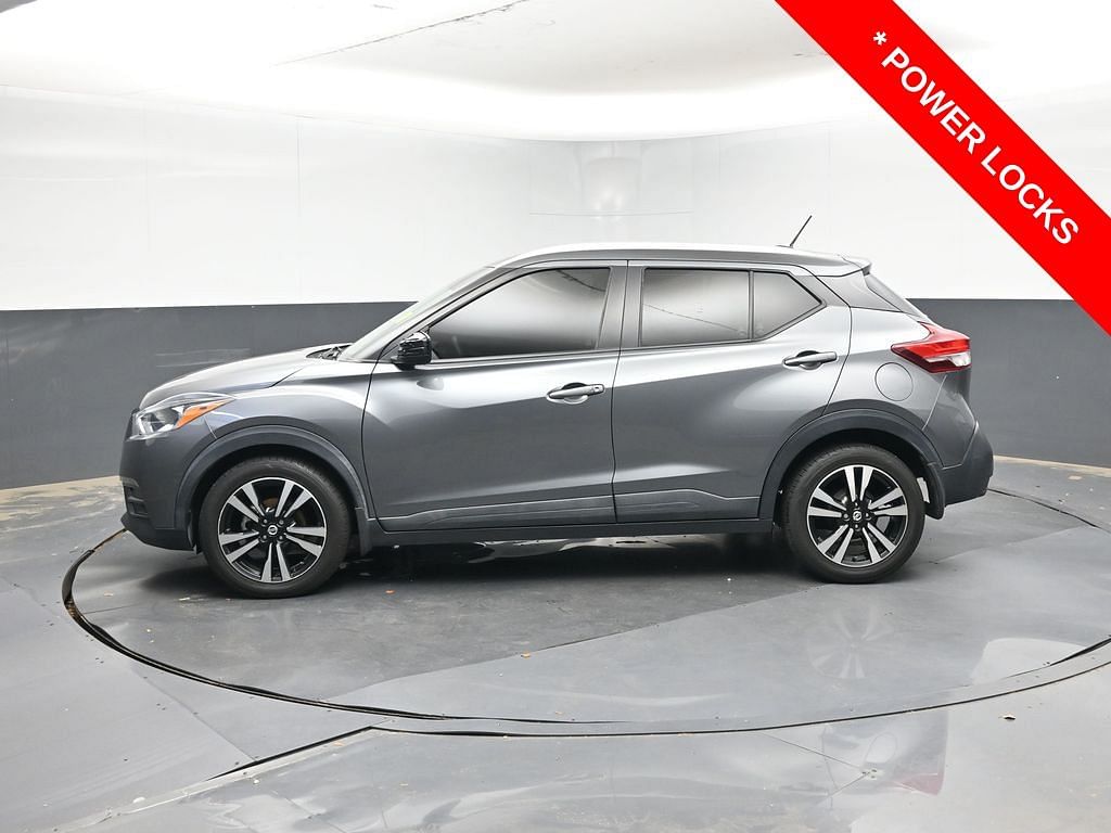 Used 2019 Nissan Kicks SV with VIN 3N1CP5CU6KL517753 for sale in Daphne, AL