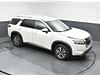 28 thumbnail image of  2023 Nissan Pathfinder SL