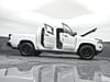 39 thumbnail image of  2022 Nissan Frontier S