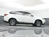 24 thumbnail image of  2019 Mitsubishi Outlander SE