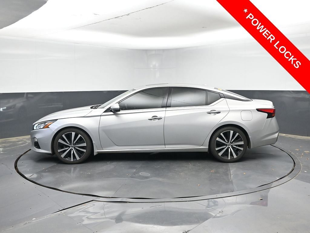 Used 2020 Nissan Altima Platinum with VIN 1N4AL4FV5LC172670 for sale in Daphne, AL