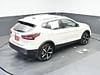 26 thumbnail image of  2022 Nissan Rogue Sport SL